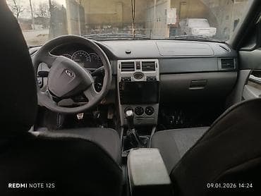 VAZ (LADA) Priora: 1.6 l | 2013 il 29000 km Hetçbek
