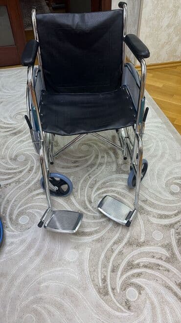 Tibbi geyim: Əlil arabası – mexaniki, özünü idarəetmə və müşayiətlə itələmə üçün — 2