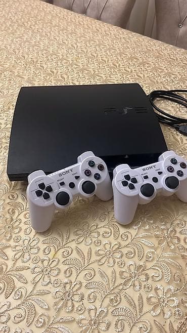 PS3 Slim oyun konsolu seti - Model: Sony PlayStation 3 (Slim korpus)