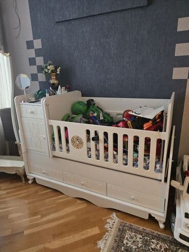 genc qiz mebelleri: Uşaq mebel dəsti satılır dolab böyük dolab balaca uşaq yataq beşik — 3