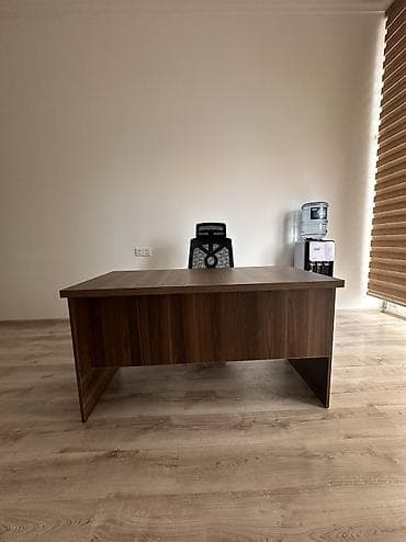 iş stulu: Heç istifadə olunmayıb, iş açılmadı, istifadə olunmamışdı. Şəkildəki — 3