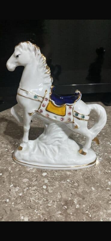 elcin: Fiqur, Keramika, rəng - Ağ — 1