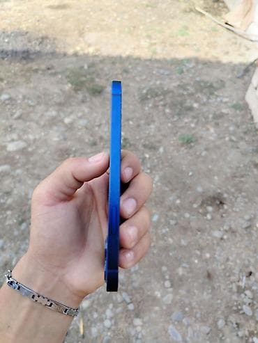 2 ci el iphone 13: IPhone 12, Mavi — 7