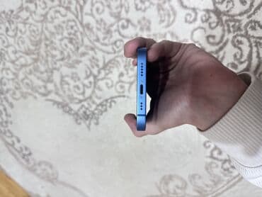 bluetooth mikrofon: IPhone 13, Mavi, Simsiz şarj — 4