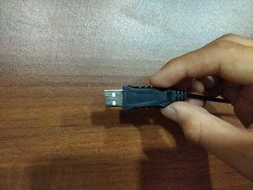 ajazz nk61: •Tam işlək vəziyyətdədir •RGB işıqlandırması var •Düymələrin hamısı — 4