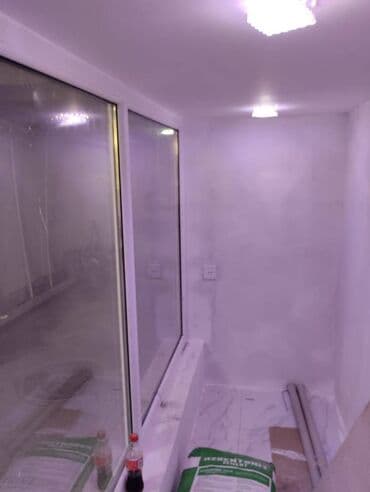 mağaza üçün avadanlıqlarla təchiz olunmuş obyekt: 28 may metrosunun yaxınlığında 4 kv sahəsi olanobyekt ətir — 5