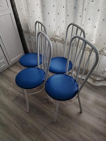 klassik metbex mebeli: Mətbəx/yataq otağı üçün metal stul dəsti

- Sayı: 4 ədəd
- — 1