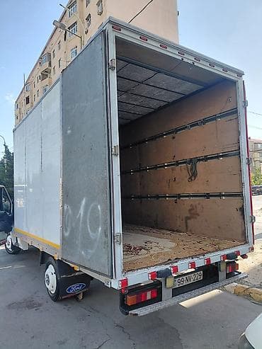 ford yuk: Yükdaşıma xidməti – qapalı furqon maşın - Tam qapalı, geniş yük — 2