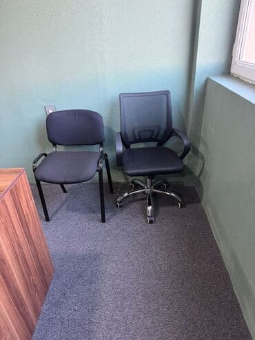 белый офисный стол: Ofis mebelləri dəsti (ümumilikdə 1 kompyuter oturacaq,2 sadə qonaq — 4