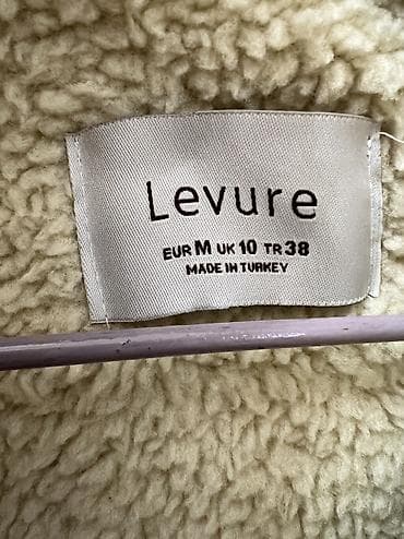 mili geyim: 1) Ölçü: 36 Qiymət: 10 AZN 2) Ölçü: M (38) Qiymət: 20 AZN 3) Ölçü: S — 4