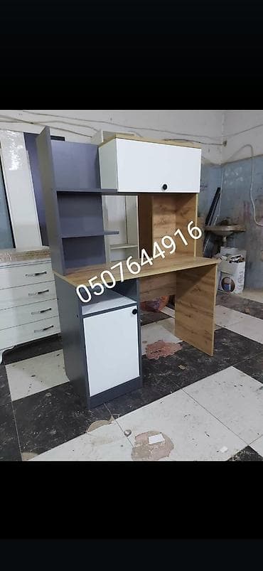 Düz masa, Stulsuz, Polkalı, Siyirməli, Mat laminat
