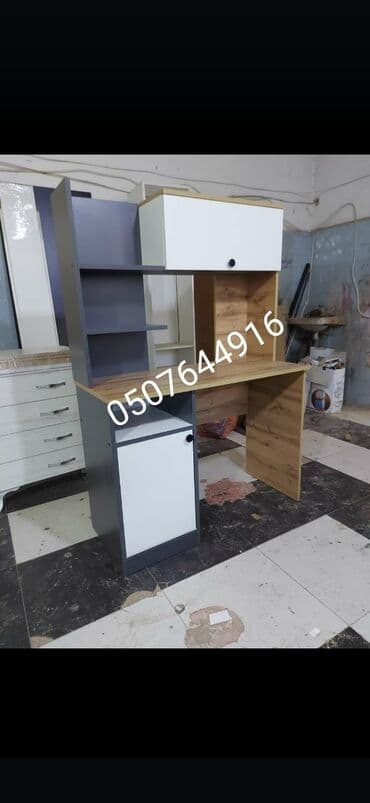 tek taxtlar: Yazı masa ders masa çalışma masa. Bu şelfli iş masası — 4