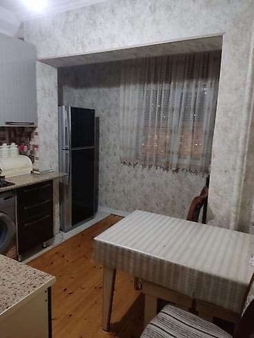 7 mikrorayon: Bakı, Qaraçuxur qəs., 2 otaqlı, Köhnə tikili, 60 kv. m — 7