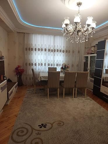 Satılır: Klassik üslubda tam mebelli dəst - Qonaq otağı dəsti: - 6