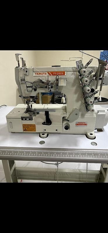 kontur: Tikiş maşını Yamata, Koverlok, 3 saplı — 2