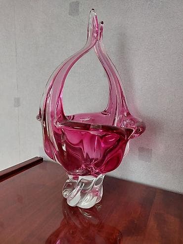 konfet qabi: Çex boqemasi — 3