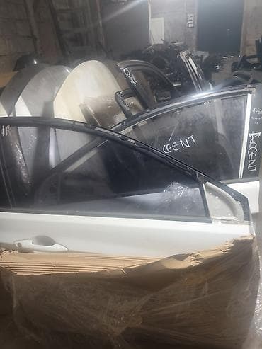 afdamabiler: Hyundai Accent2011 qabaq sag qabaq sol üçün orijinal avtomobil — 1