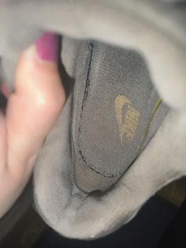 krossovka: Кросовки Nike оригинал, в отличном состоянии, размер 36.5-37. 10 ман — 6
