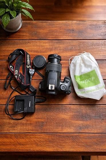 Canon EOS 4000D — Bu kamera həm yeni başlayanlar, həm də sosial