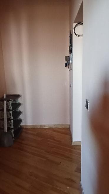 ramanada kirayə ev: Kirayə verilir: bir otaqlı tek nefere qenc ailede ola bilər amma — 8