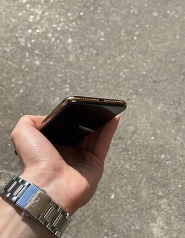 resmi not 8: IPhone 11 Pro Max, 64 GB, Qızılı — 5