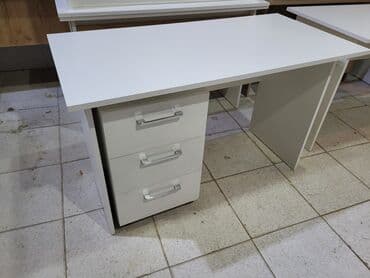 ofis masası 2. el: Yeni, Müdir üçün, Dördbucaq masa — 4