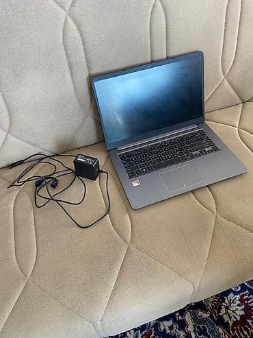 ASUS: ASUS AMD A12 Noutbuku ela veziyyetdedir ancaq adapteri taxanda ishigi — 1