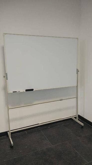 lol evi: Ayaqlıq təkərli.
Lövhə üçün — 1