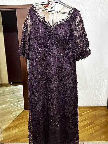 Svitşotlar: Bənövşəyi rəngdə zərif libas 1 dəfə geyilib. Tam səliqəli — 1