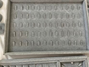 Аренда оборудования: Bijuteriya üçün vitrinlər Az istifadə olunub Hamsı birlikdə 130 azn 😍 — 3