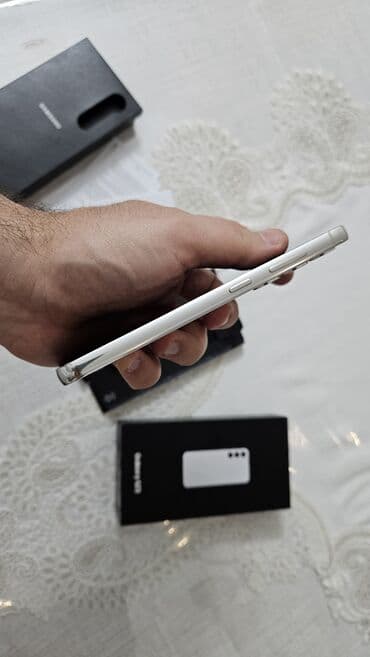 Mobil telefon və aksesuarlar: Samsung Galaxy S23, 256 GB, rəng - Ağ, Simsiz şarj — 5