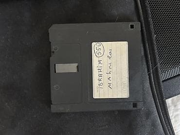 roland em 2000: Yamaha PSR-550 arranger klarnet/klaviatura - 61 klaviş, toxunmaya — 4