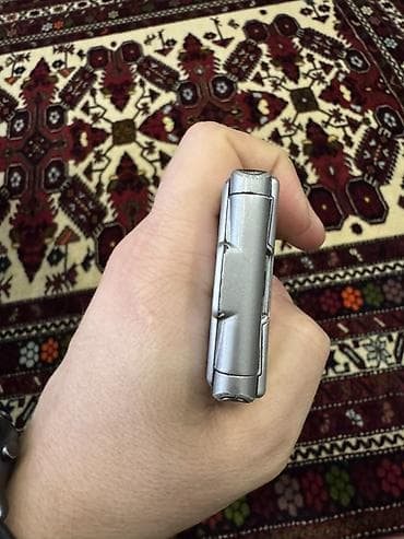 philips xenium f511: Motorola rəng - Gümüşü, Düyməli — 6