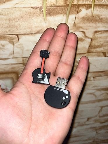 flas: Flash kart 32 GB, USB port, Yeni — 1