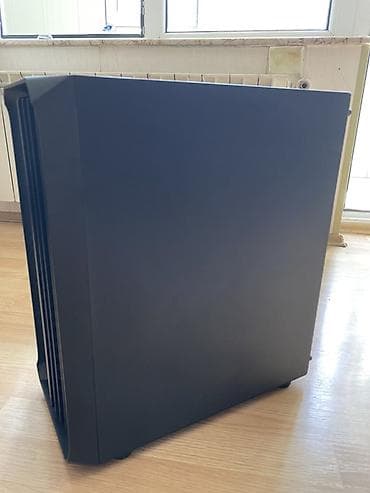 Elektronika: PC korpusu – SAMA mid‑tower - Yan panellər: tüstü rəngli temperlənmiş — 6