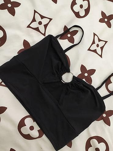 topdan geyim: Qara rəngli qadın topu teze - Model: halter/bralette üslubunda qısa — 2