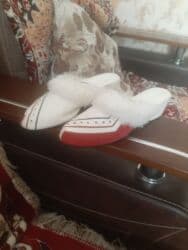 Basanoşka və səndəllər: Tərliklər, Ölçü: 36, rəng - Ağ, Yeni — 1