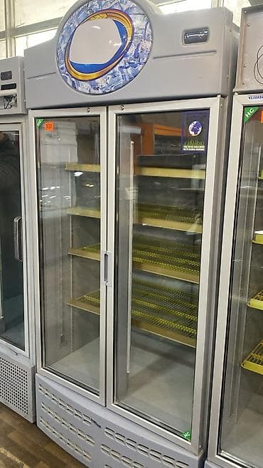 Soyuducu Paltaryuyan televizor vitrinlerin satış mərkəzi: İki qapılı vitrin tipli sənaye soyuducusu - Şüşə sürgülü qapılar