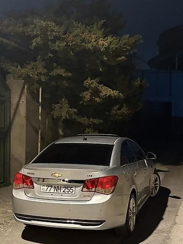 Chevrolet: Chevrolet Cruze: 1.4 л | 2011 г. 337800 км Седан — 10