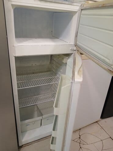 soyuducu cinar: İşlənmiş 2 qapılı Cinar Soyuducu Satılır, rəng - Ağ, Təkərli — 2