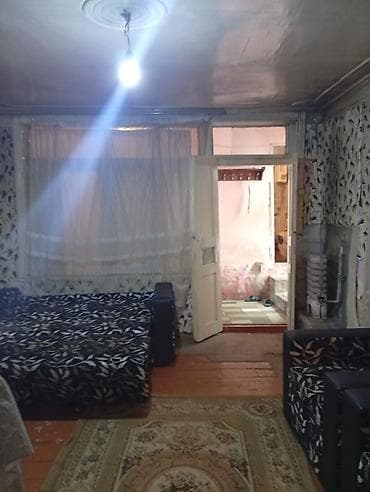 Kirayə mənzillər: Bakı, 3-cü mikrorayon, 2 otaqlı, Köhnə tikili, m. 8 Noyabr, 50 kv. m — 2