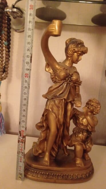 ata qiz sekilleri: Fiqur, rəng - Qızılı — 2