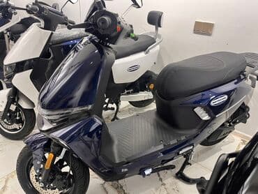 Kvadrosikllar: 1400 km — 2