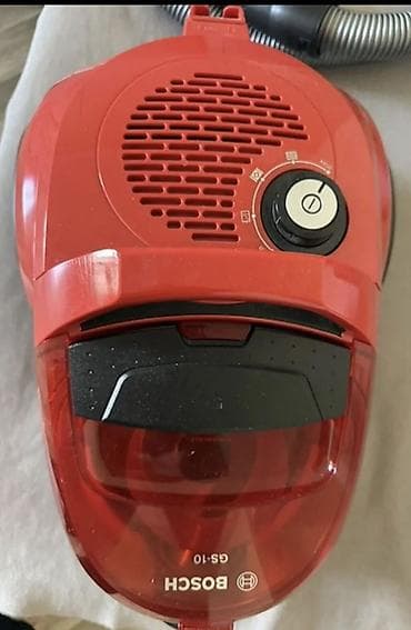 Бытовая техника: Bosch GS-10 seriyarlı tozsoran 2400 watt dır. Super işləyir. Çox az — 3