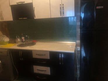 bakıxanovda ev: Razində (Akkorda) 19 mertebeli binanın 15-ci mərtəbəsində ümumi sahəsi — 4