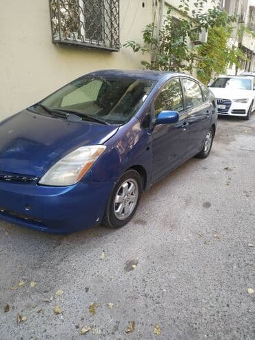 Tavalar: Toyota Prius: 1.5 l | 2008 il Sedan — 6