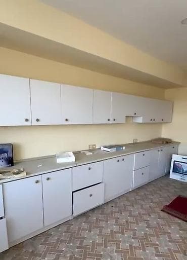 Metbex mebeli tecili satilir 250azn. Olcu 6m. Unvan Bileceri m 1327