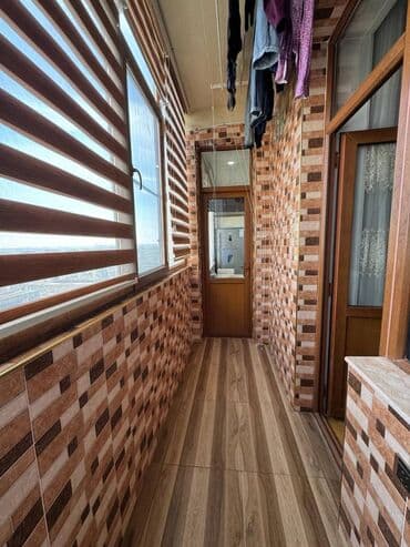 sumqayit 13 mkr: Bakıxanov qəs., 2 otaqlı, Yeni tikili, 76 kv. m — 10