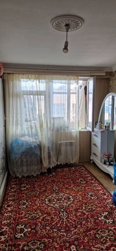 ağdaşda ucuz ev: Xırdalan, 2 otaqlı, Köhnə tikili, 70 kv. m — 2