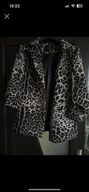 alt geyimi: Qadın leopard naxışlı həcmli jaket - Rəng: bej əsaslı, qara leopard — 1